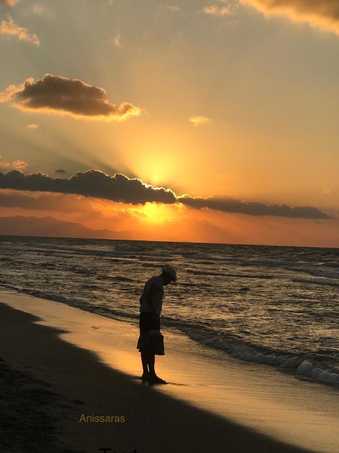 Mikes On The Beach Херсонісос Екстер'єр фото